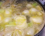 A picture of step 1 of Capon broth 🎄.