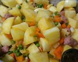 Foto del paso 5 de la receta Guiso de Salchichas, Papas y Verduritas