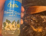 A picture of step 4 of Transforming old dried date into smooth tasty paste.