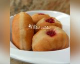 A picture of step 6 of Jam filled doughnuts.