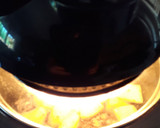 Foto del paso 4 de la receta: Muslitos de pollo en olla gm