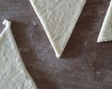 Foto del paso 4 de la receta: Medialunas con dulce de leche repostero
