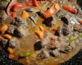 Foto del paso 4 de la receta: Carne de toro en salsa
