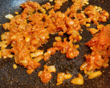 Foto del paso 3 de la receta: Curry Rojo de Salmón