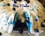 Foto del paso 8 de la receta: Gelatina de tres leches rellena de blue berry mosaico😋😋