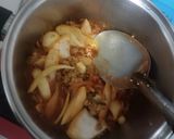 รูปขั้นตอนการทำที่ 2 ของ ซุปกิมจิหมูสับ