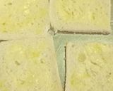 A picture of step 2 of Eggs Sandwich.