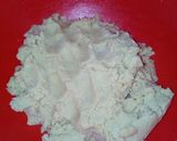 A picture of step 2 of Flower Cookie.