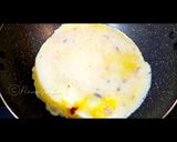A picture of step 10 of Chicken Cheese Omelette.