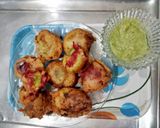 દાલ રાઈસ પોટેટો ઘારવડા(dal rice potato dharvada recipe in gujarati) રેસીપી સ્ટેપ6ફોટો