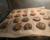 Foto del paso 4 de la receta: Galletas de pepitas de chocolate de Pepa Pig - 4° Cumplemes Carmen (hechas por Mateo)