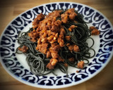Foto del paso 5 de la receta: Spaghetti negros con falsa boloñesa (de soja texturizada)