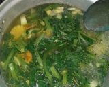 Foto del paso 4 de la receta: Caldo de guías