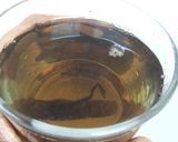 A picture of step 5 of Bitterleaf and Scent leaf Tea/ juice.