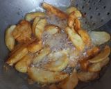 हनी चिल्ली पोटैटो (Honey chilli potato recipe in hindi) रेसिपी चरण 4 फोटो