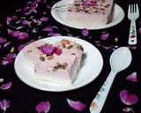A picture of step 10 of Double Layared Paneer Cake.