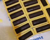 Foto langkah ke 3 dari resep Chocolate dynamite cookies.