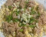 Foto del paso 2 de la receta Huevos clásicos rellenos de atún y fritos