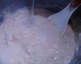 Foto langkah ke 5 dari resep Lumpia Ayam Suwir Wortel.