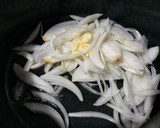 Foto del paso 2 de la receta: Soupe aux oignons (Sopa de cebolla) ¡Sin horno!