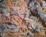 Foto del paso 10 de la receta: Fideos con verduras y salsa suave de crema
