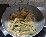 Foto langkah ke 4 dari resep Buncis Goreng Telur Asin.