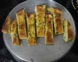 A picture of step 4 of Garlic bread.