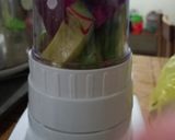 Foto langkah ke 2 dari resep Snack Pure Dragon Fruit Alpukat with biscuits MpASI6+.