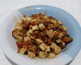 Foto langkah ke 6 dari resep Sambel goreng putih telur dan sosis.