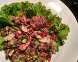 Foto langkah ke 2 dari resep Cumi asin cabe hijau.
