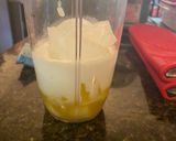 Foto langkah ke 1 dari resep Pina Colada Smoothie.