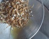 Foto langkah ke 1 dari resep Tumis Teri Bawang Merah.