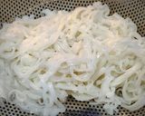 Hình bước làm 1 của món Phở Chiên Giòn Xúc Thịt Bò
