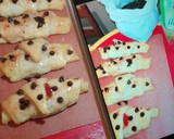 Foto del paso 5 de la receta: Rulos de hojaldre rellenos de chocolate y bañados con mermelada
