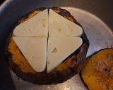 Foto del paso 3 de la receta: Zapallo kabutia relleno de carne y queso