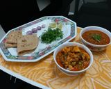A picture of step 9 of Matar Paneer Curry.