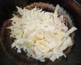 Foto langkah ke 3 dari resep Mie Goreng Kol.