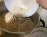 Foto del paso 2 de la receta: Pan integral y avena