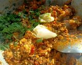 A picture of step 5 of Methi Paneer Bhurji.