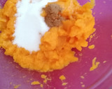 Foto del paso 2 de la receta: Chulas o buñuelos de calabaza