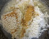 नूडल्स कटलेट(noodles cutlet recipe in hindi) रेसिपी चरण 2 फोटो