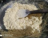 A picture of step 1 of Bharela Ringna.