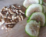 Foto del paso 2 de la receta: Hojaldre con crema de ricota, higos y nueces