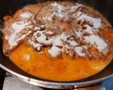 Foto del passaggio 4 della ricetta Pollo alla Paprika