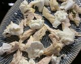 A picture of step 9 of Chicken, chilli, tomato and mozzarella warm salad!.
