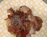 Foto del paso 7 de la receta: Chipirones encebollados al vermut con tomates secos