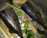 Foto langkah ke 2 dari resep Tongkol Suir Kemangi Rendah Lemak.