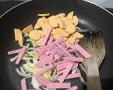 Foto langkah ke 2 dari resep Pizza Roti Tawar (teflon).