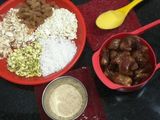 खजूर और ड्राई फ्रूट्स लड्डू (Khajoor aur dry fruits ladoo recipe in hindi)