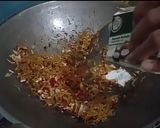 Foto langkah ke 5 dari resep Nasi Goreng Panggang Teri Medan.